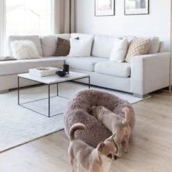 District 70 FUZZ - Hondenmand Comfortabel En Zacht Pluche - Zand, Oudroze, Donkergrijs En Lichtgrijs In S/M/L/XL - Maat: Medium, Kleur: Zand -Hondenbenodigdheden 1200x1200 1515