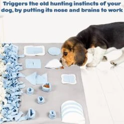 Snuffelmat Hond - Likmat Hond - Honden Speelgoed Intelligentie - Anti Schrokbak Hond - Honden Speeltjes - 100cmx100cm 14 Snuffelmat Hond - Likmat Hond - Honden Speelgoed Intelligentie - Anti Schrokbak Hond - Honden Speeltjes - 100cmx100cm -Hondenbenodigdheden 1200x1200 1712