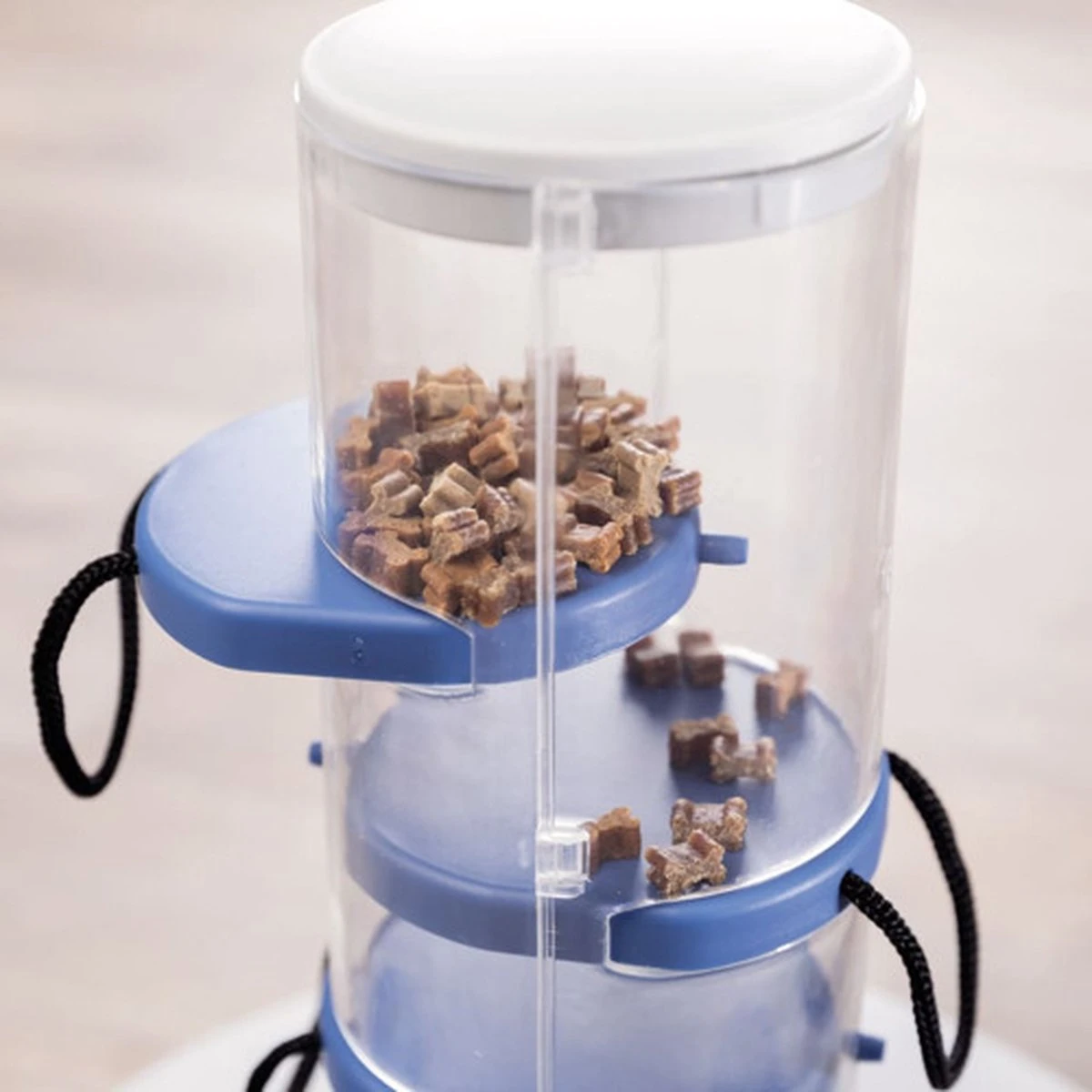 Trixie Dog Activity Gambling Tower - 27X25 CM 5 Trixie Dog Activity Gambling Tower - 27X25 CM - Afbeelding 3