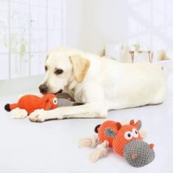 Merkloos Hondenknuffel - Interactief Piepspeelgoed Voor Honden - Teddy - Stoer Hondenkauwspeelgoed - Met Katoenen Materiaal En Gekreukt Papier - Hondenspeelgoed Voor Grote En Kleine Honden -Hondenbenodigdheden 1200x1200 2183