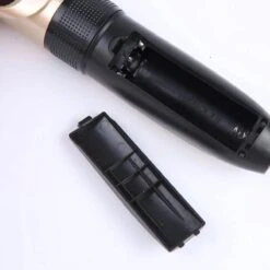 Merkloos Professionele Dierentondeuse - Scheerapparaat Voor Honden En Katten - Trimmer - 4 Opzetstukken - Oplaadbaar - Draadloos - Stil - Verschillende Haar En Vachtlengtes - Haartrimmer - Hondentrimmer - Honden Trimmer - Honden Knippen - Haren Knippen -Hondenbenodigdheden 1200x1200 385