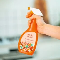 Baily & Bella | Urinegeur Verwijderaar | Katten & Honden | Elimineert Urinegeur | Natuurlijk, Organisch, Biologisch | 500ml Fles -Hondenbenodigdheden 1200x1200 667