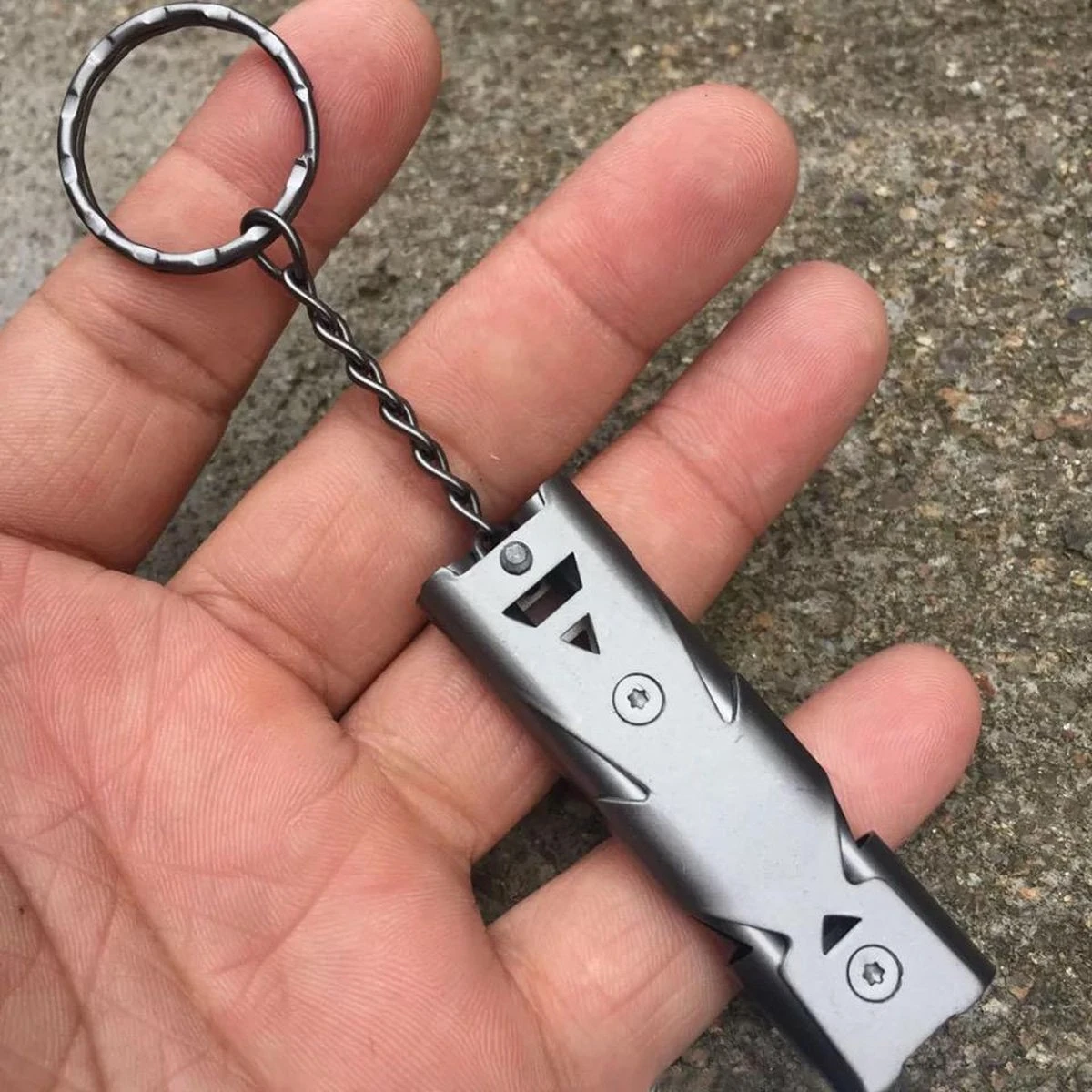 Antiblaf Hondenfluitje- Sleutelhanger Hondenfluit- Dog Whistle- Ultrasoon- Voor Honden 6 Antiblaf Hondenfluitje- Sleutelhanger Hondenfluit- Dog Whistle- Ultrasoon- Voor Honden - Afbeelding 4