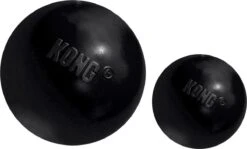Kong Extreme Bal - Hondenspeelgoed - Zwart - M/L -Hondenbenodigdheden 1200x725 2