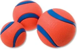 Chuckit! Chuckit Ultra Ball Hondenspeelgoed - Oranje - M - 2 Ballen - Ø 6cm -Hondenbenodigdheden 1200x757 3
