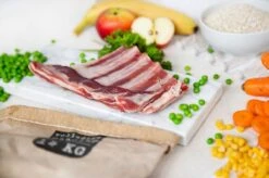 Kivo Petfood PROEFZAKJE Hondenbrokken Lam & Rijst 300 Gram - Koudgeperst - Glutenvrij -Hondenbenodigdheden 1200x799 14