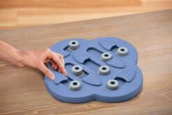 Nina Ottosson Dog Hide N Slide Composiet 33x33x5 Cm -Hondenbenodigdheden 1200x800 192