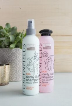 Greenfields Labradoodle Vacht Verzorgingsset - Shampoo En Anti-Klit Spray Voor Langharige Of Krullende Vacht 21 Greenfields Labradoodle Vacht Verzorgingsset - Shampoo En Anti-Klit Spray Voor Langharige Of Krullende Vacht -Hondenbenodigdheden 817x1200